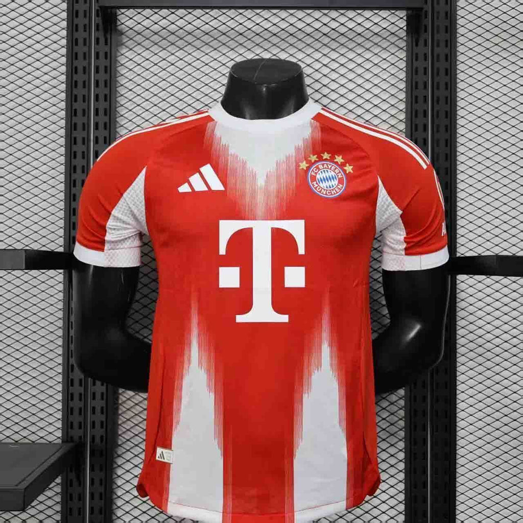 25-26 Bayern Munich Home Kit