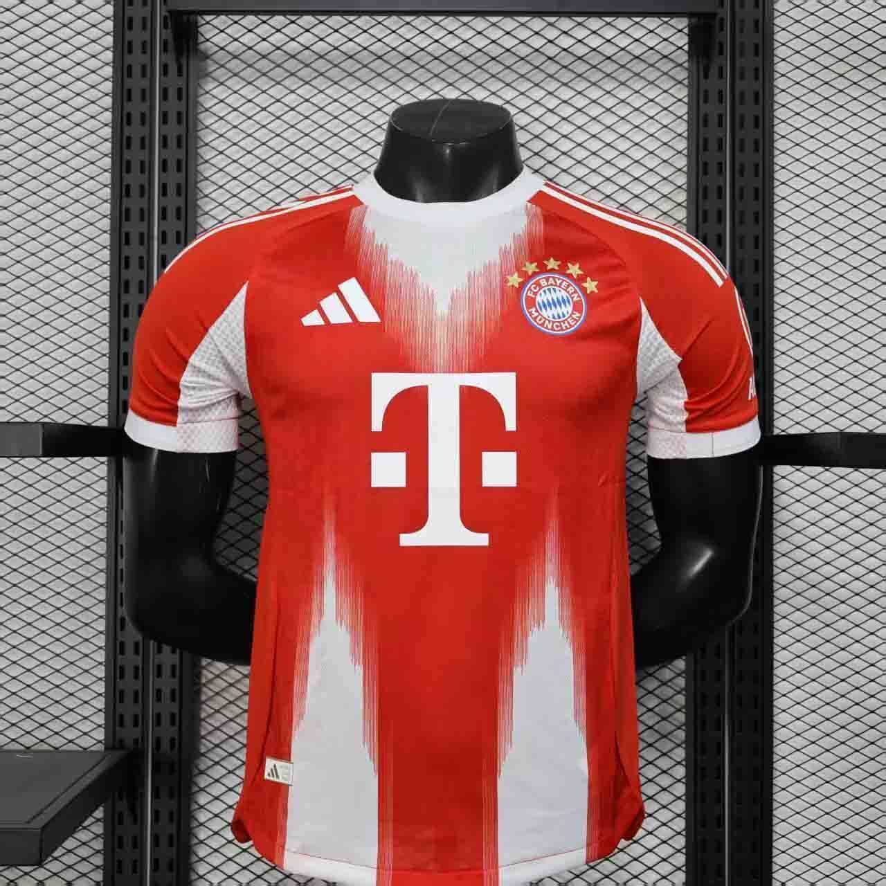 25-26 Bayern Munich Home Kit