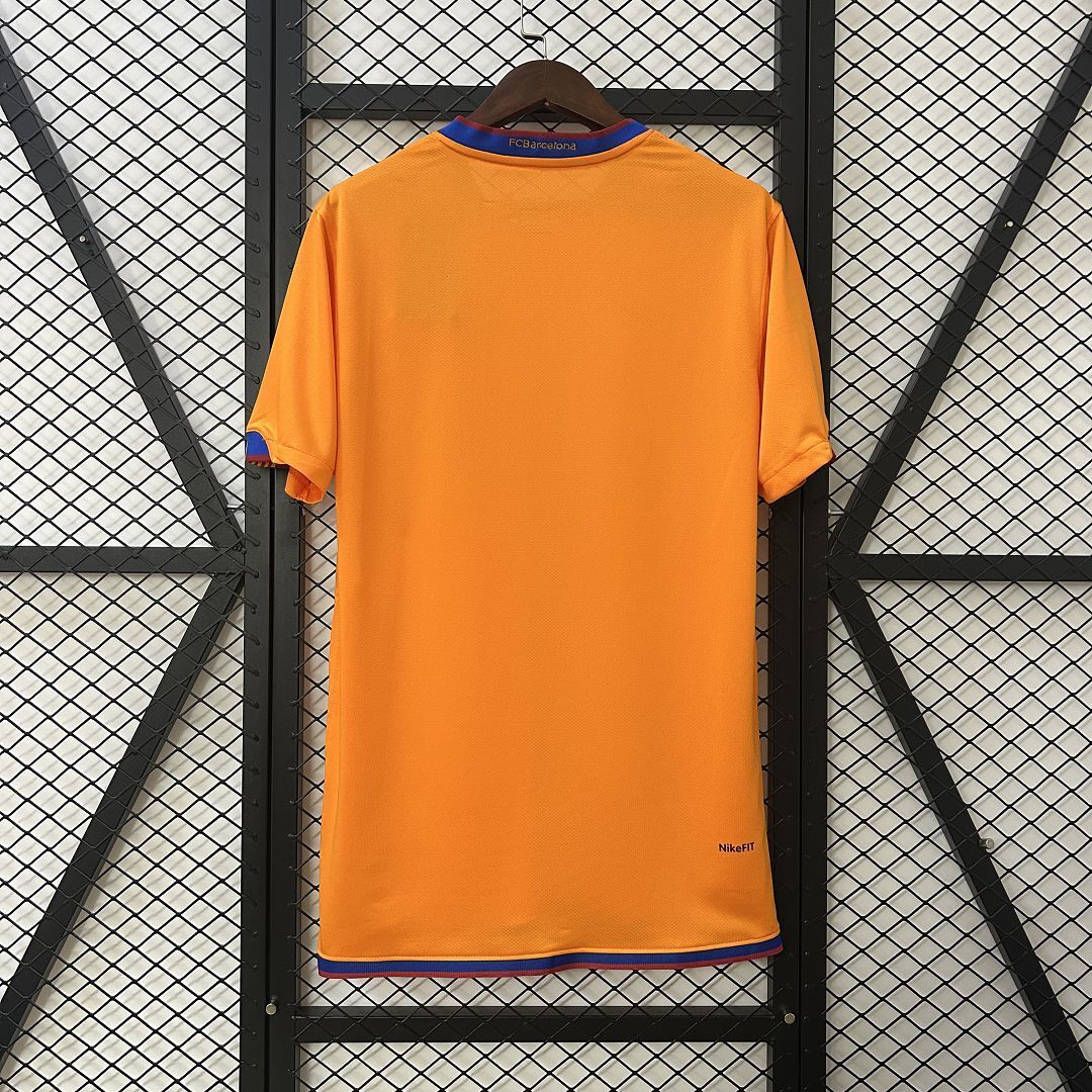 06-07 Barcelona Away Retro Kit