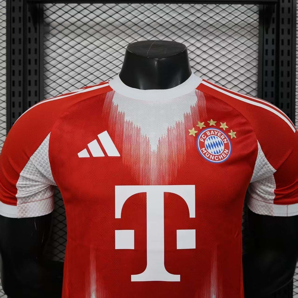 25-26 Bayern Munich Home Kit