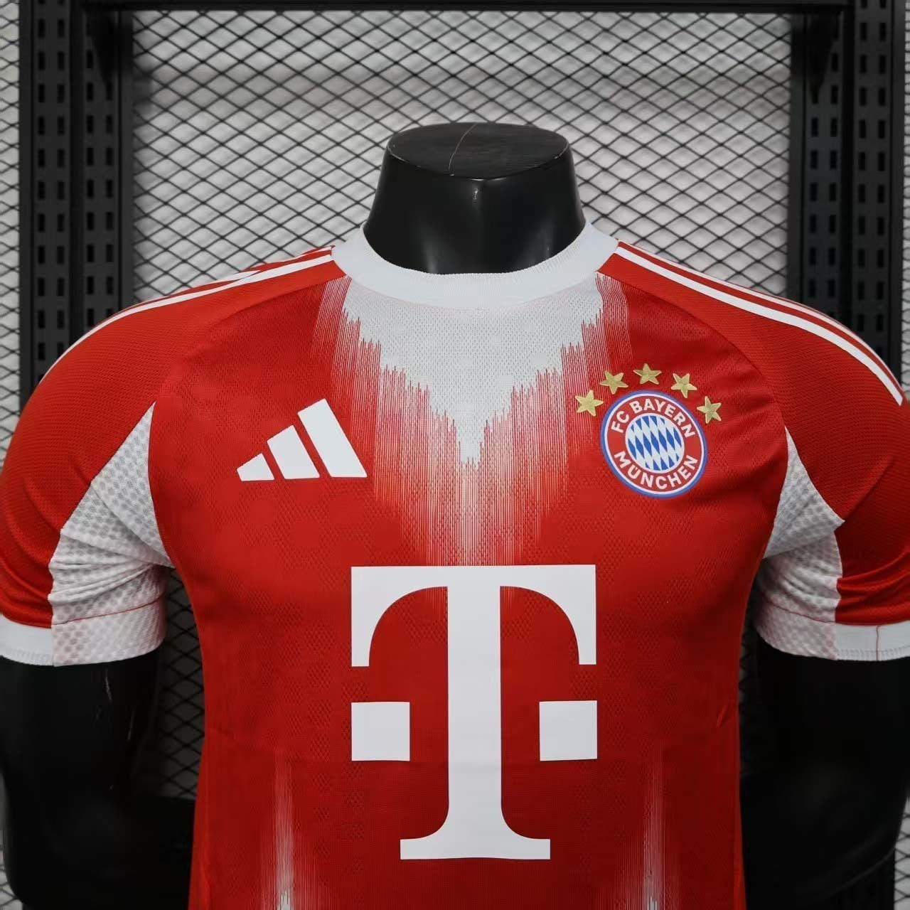 25-26 Bayern Munich Home Kit