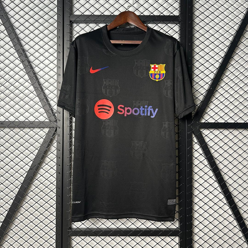 25-26 Barcelona Black Special Edition