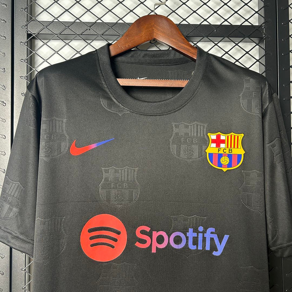25-26 Barcelona Black Special Edition