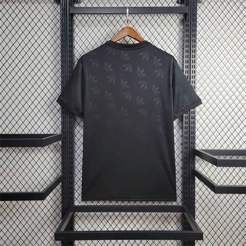 24-25 Bayern Munich Black Special Edition Shirt