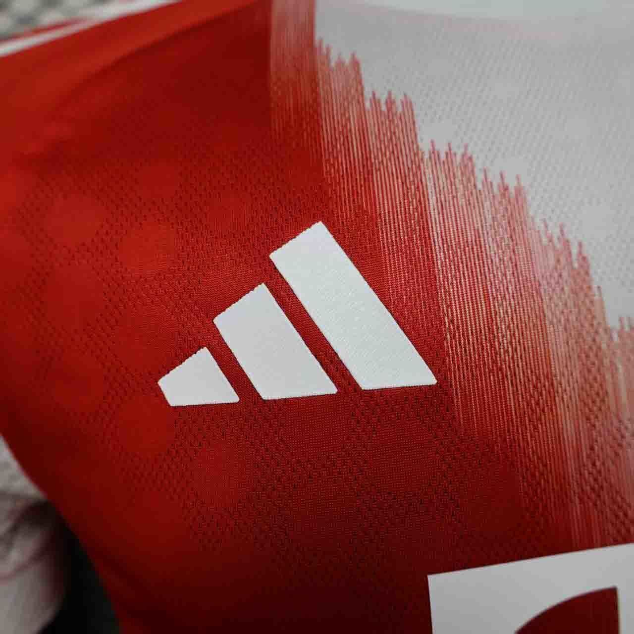 25-26 Bayern Munich Home Kit