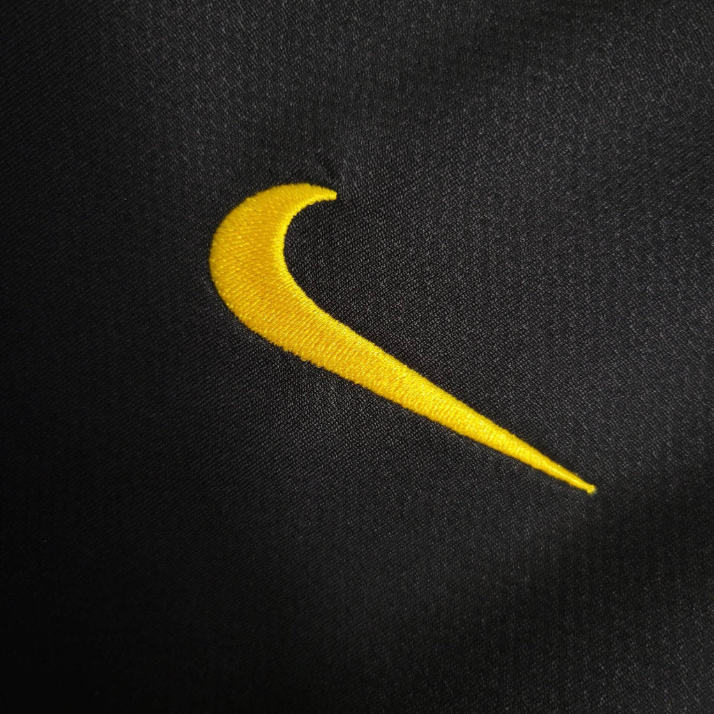 2006 Retro Portugal Away
