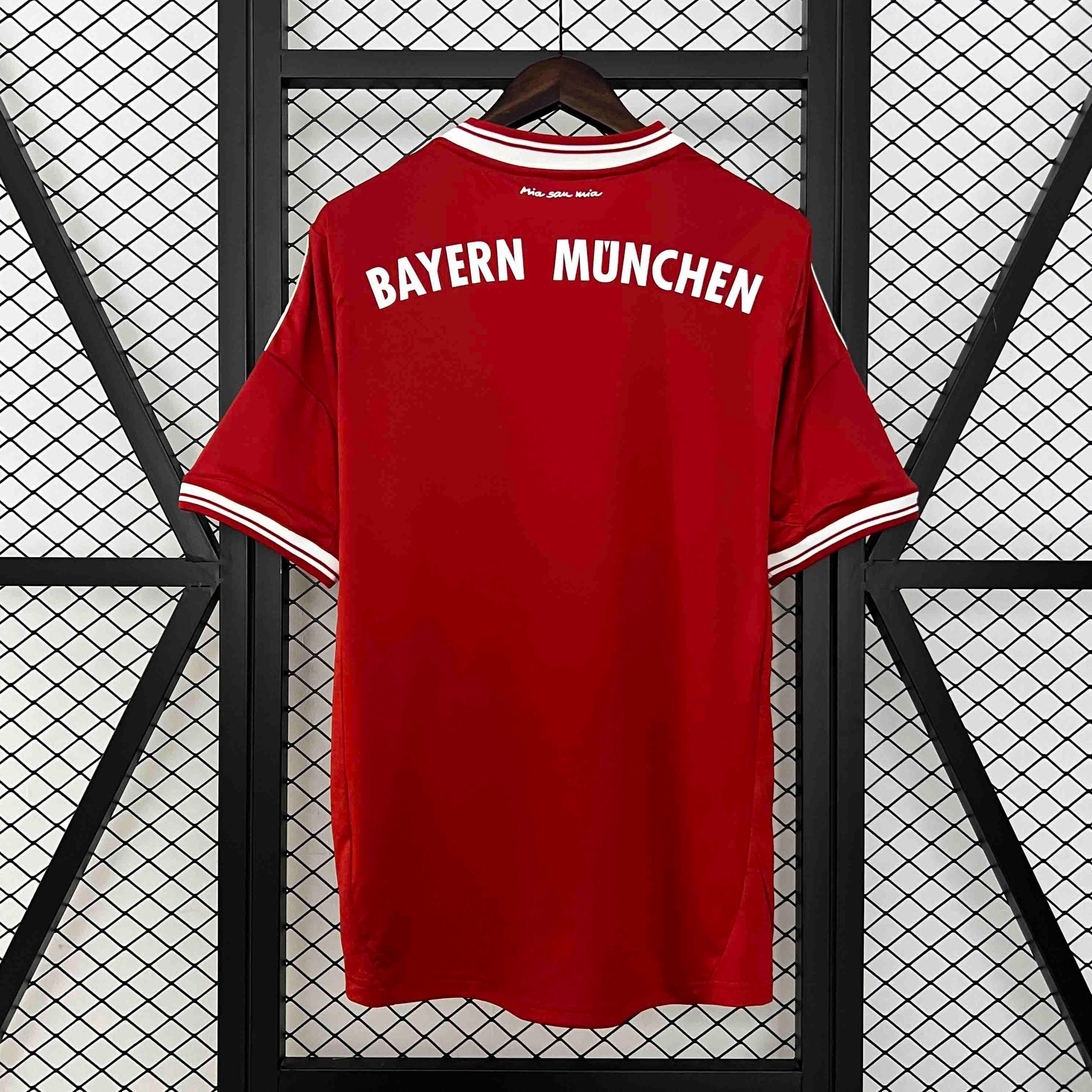 13-14 Bayern Munich Home Retro Kit