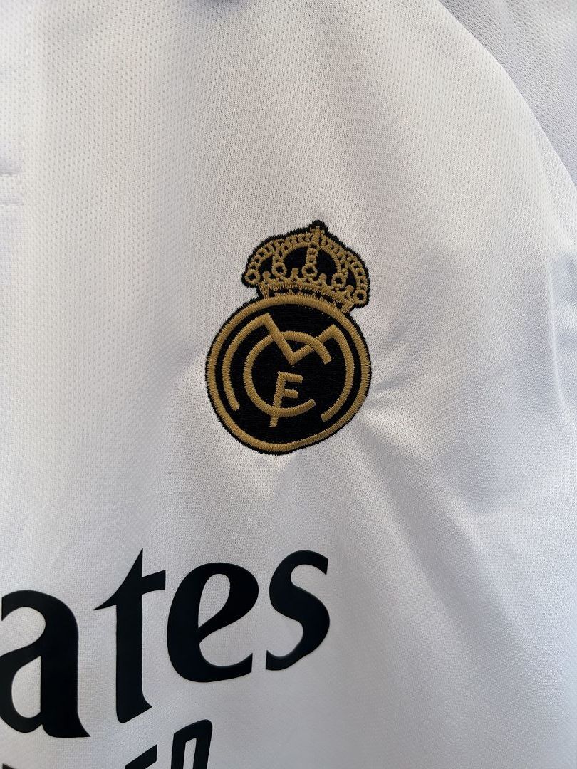 25-26 Real Madrid White Dragon Special Edition Shirt
