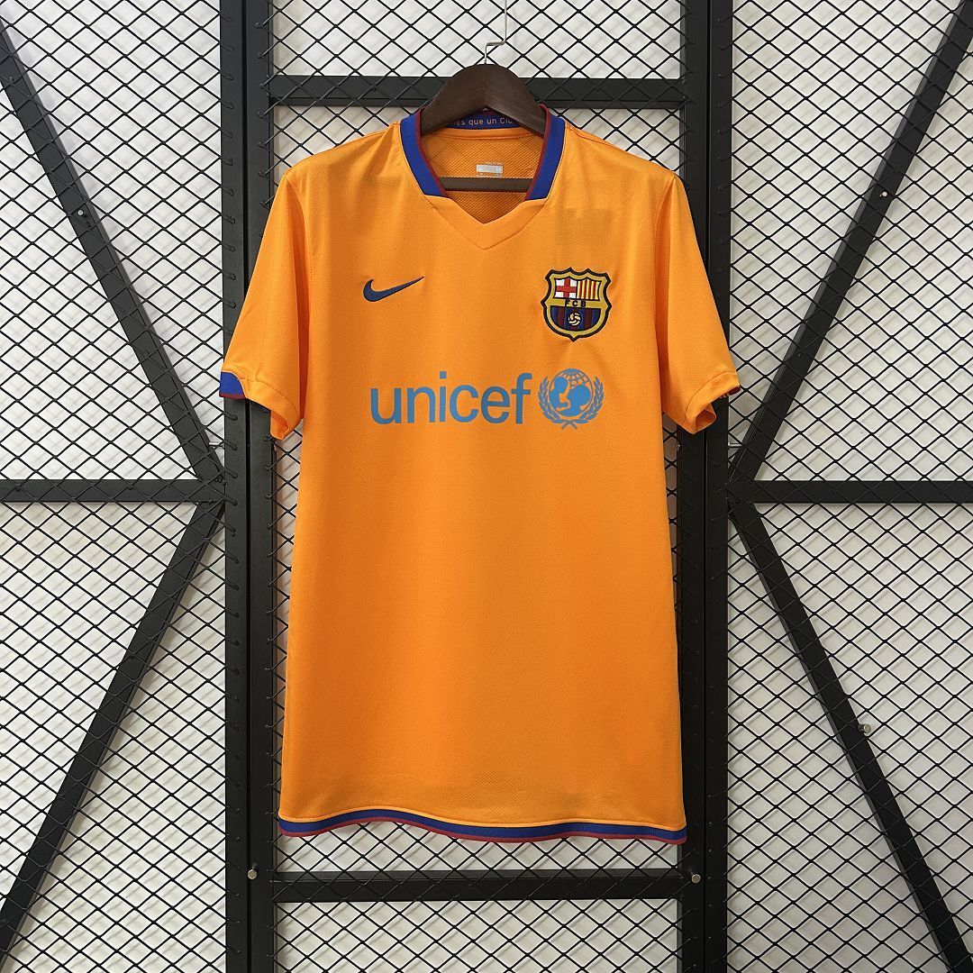 06-07 Barcelona Away Retro Kit